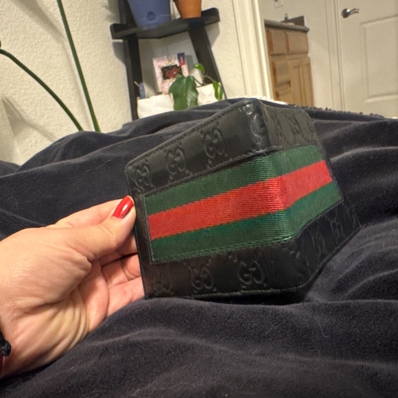 Gucci wallet - Picture 2 of 3